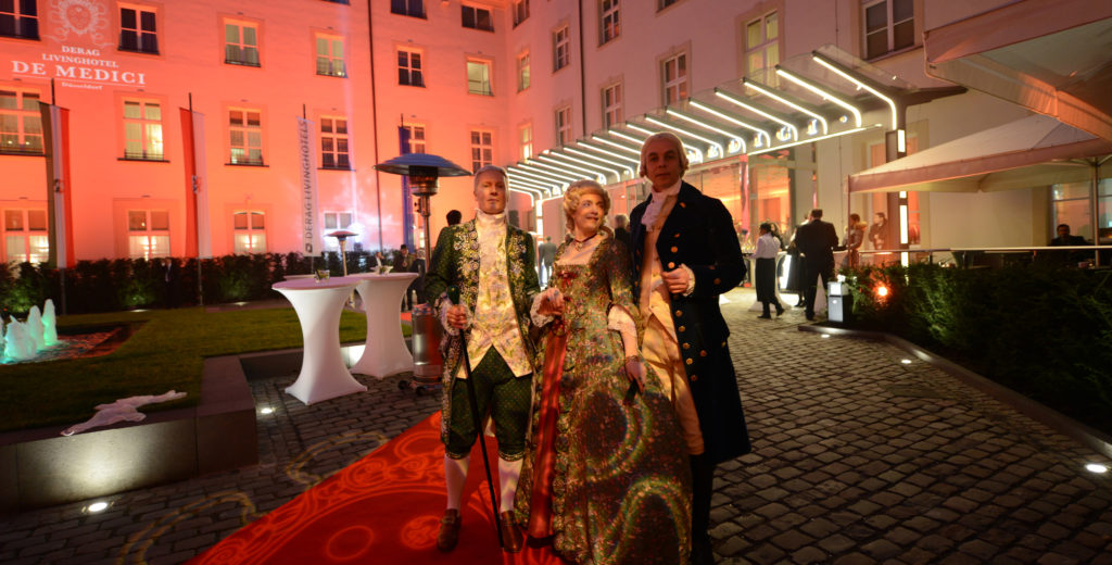 Grand Opening de Medici, Düsseldorf