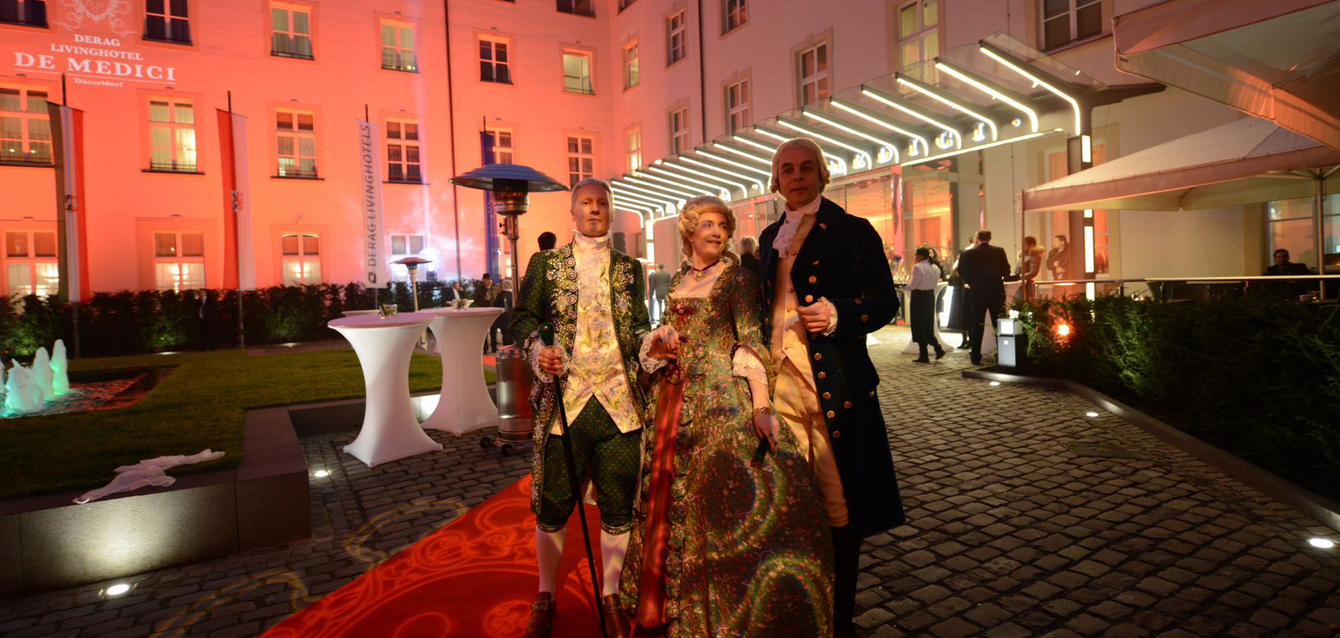 Grand Opening de Medici, Düsseldorf