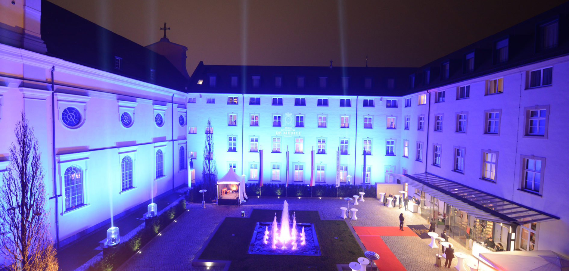 Grand Opening de Medici, Düsseldorf